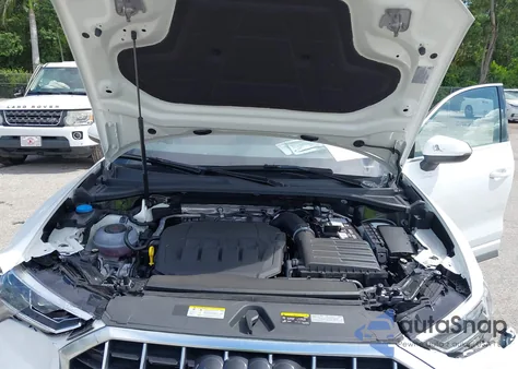 2025 Audi Q3 Premium 45 Tfsi S Line Quattro Tiptronic from USA, damaged, VIN WA1DECF39S1035987